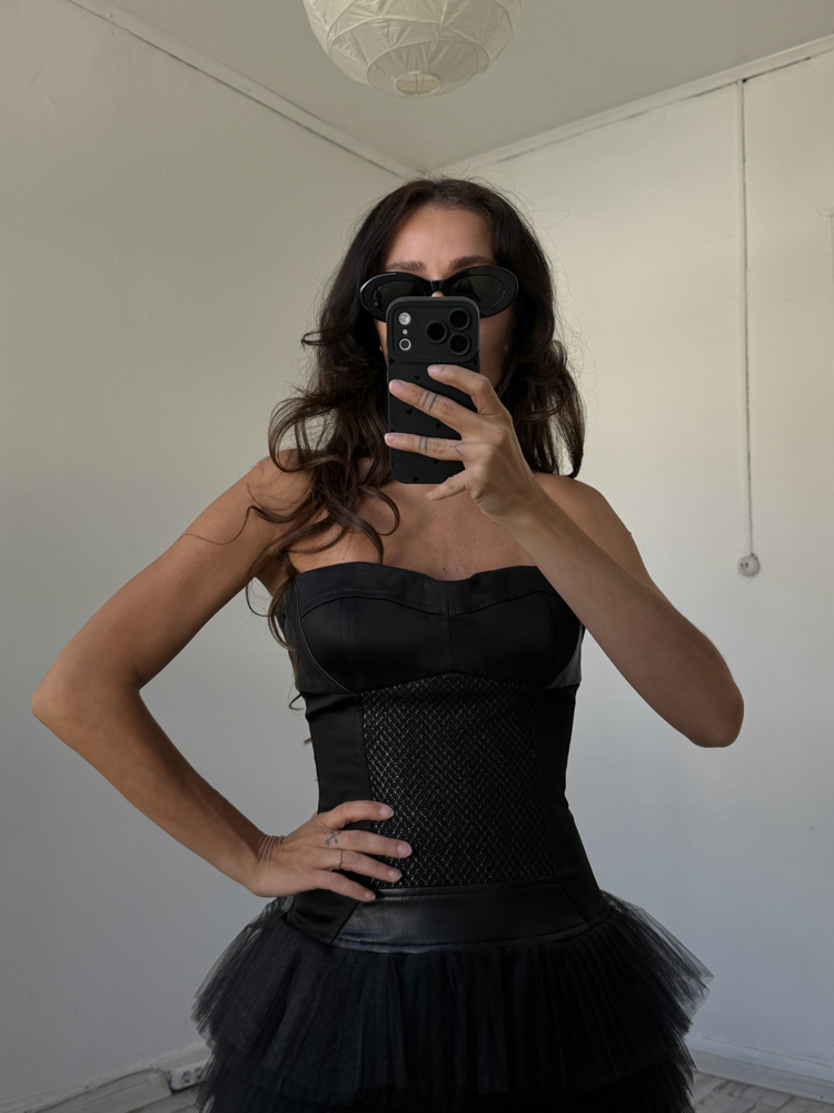 Q Exclusive Seri Deri Detaylı Korsajlı Haute Couture Elbise
