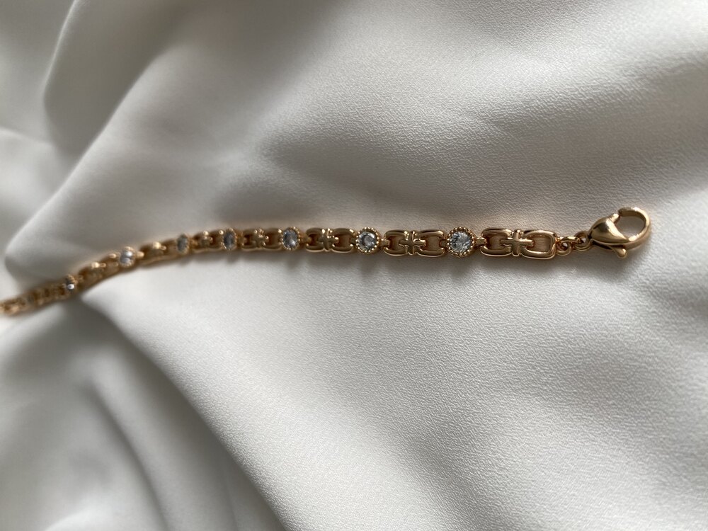 Taşlı bileklik