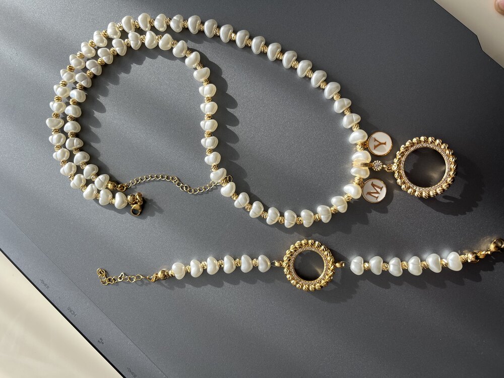 Çeyrek uyumlu set