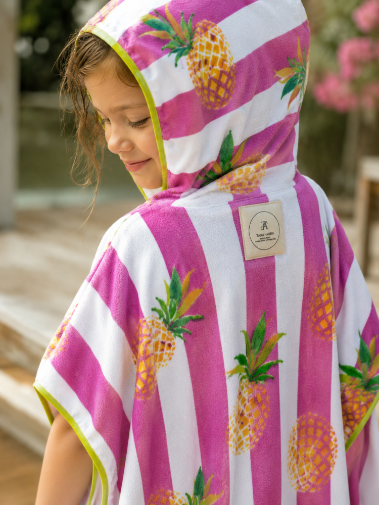 %100 Pamuk Renkli Oversize 3-8 Yaş Çocuk Pançosu