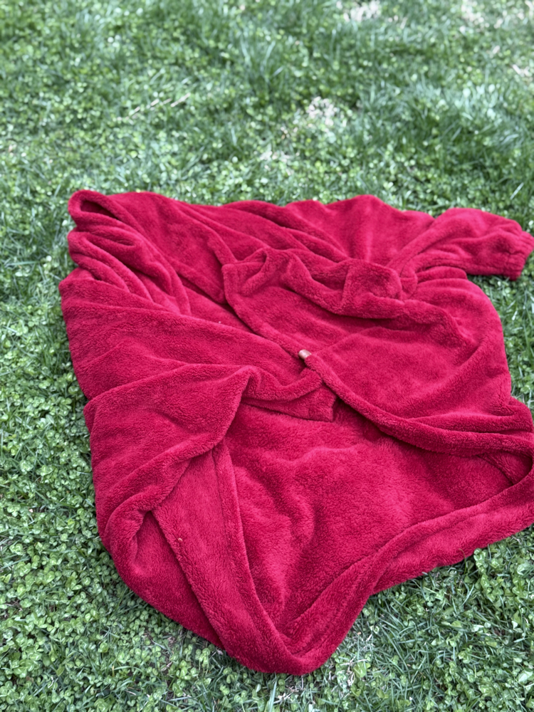 Oversize Bordo Giyilebilir Tv Battaniyesi ( Ön Sipariş )