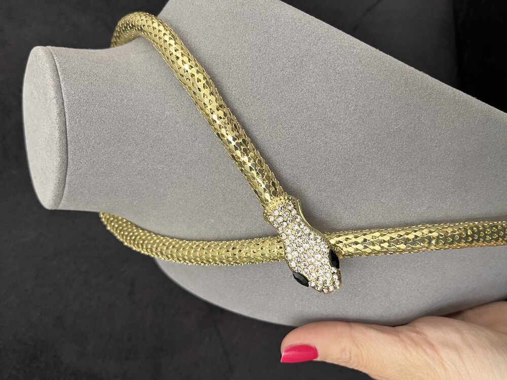 Gold yılan kolye 