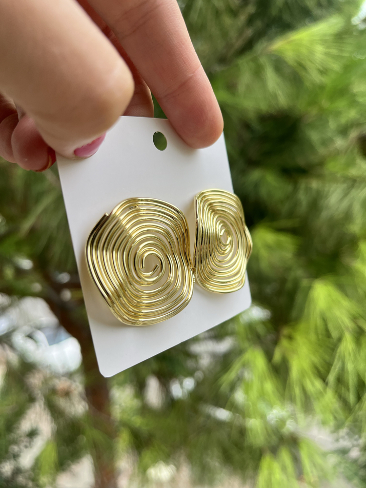 Gold spiral yuvarlak küpe 
