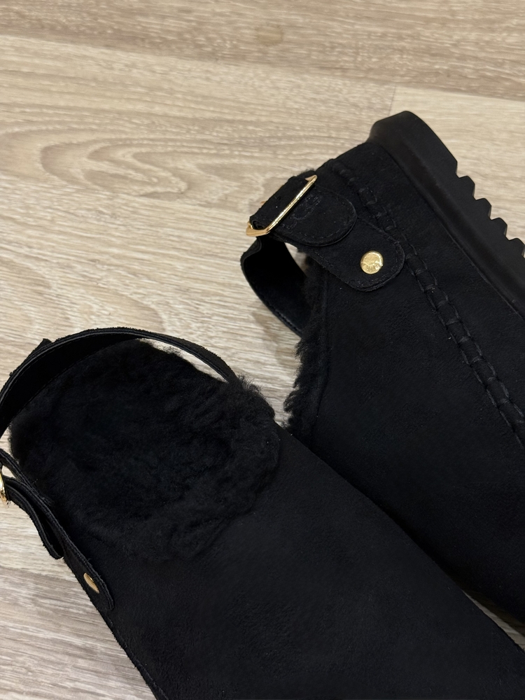 UGG-Slipper