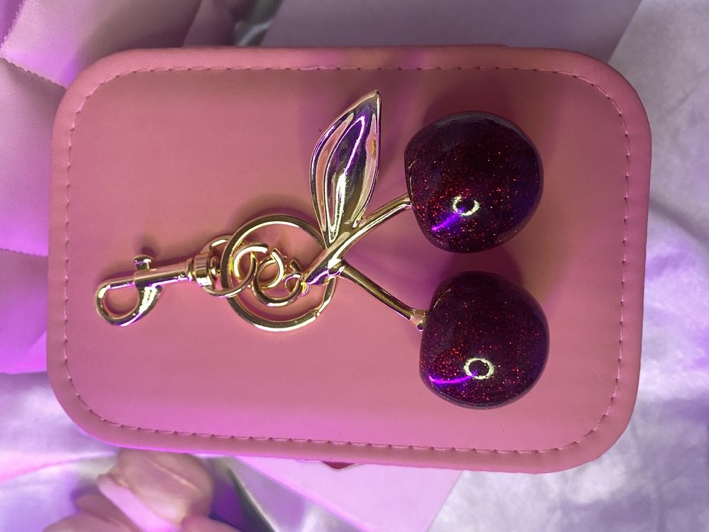 Kiraz çanta charmı (kırmızı veya pembe)