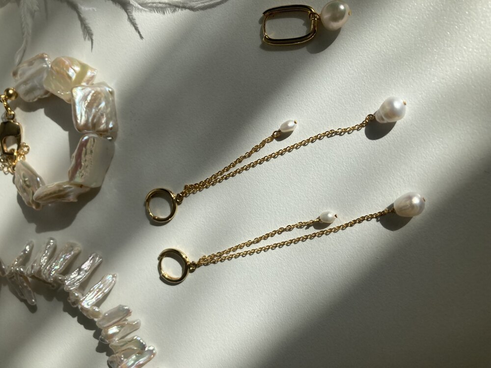 Chain Pearl Drop Earrings