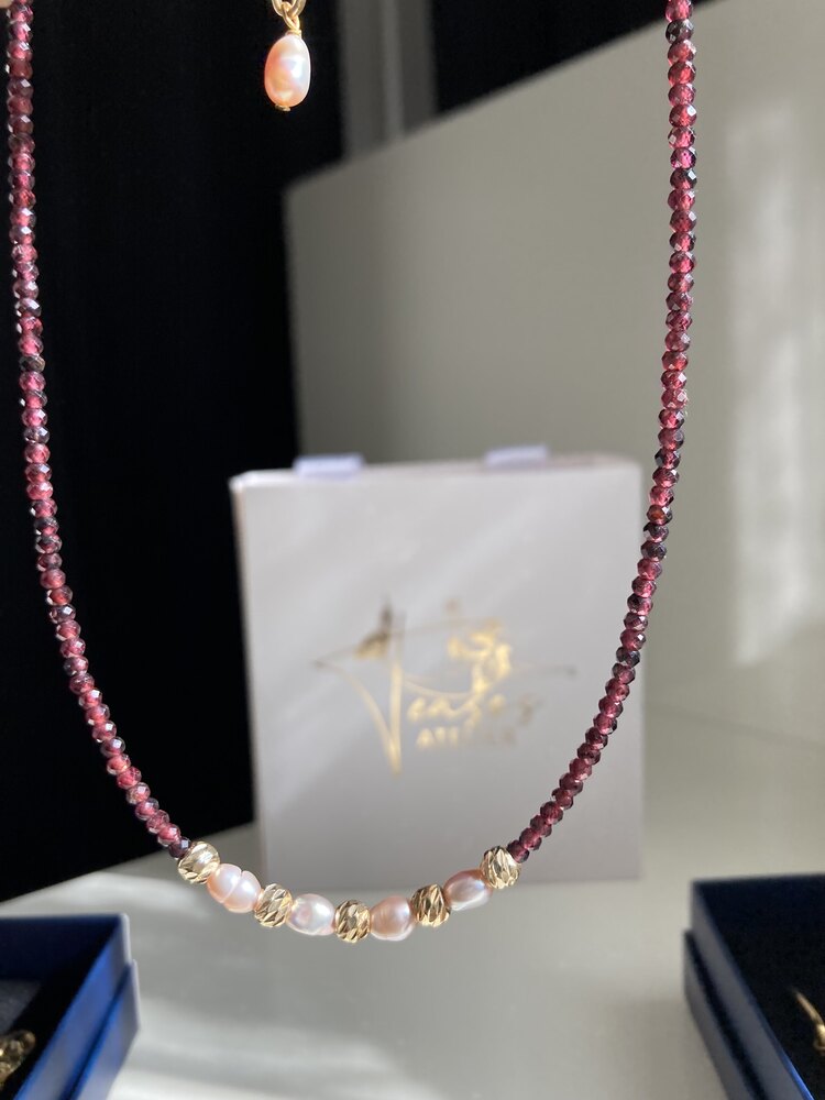 Claret Red Lal Necklace