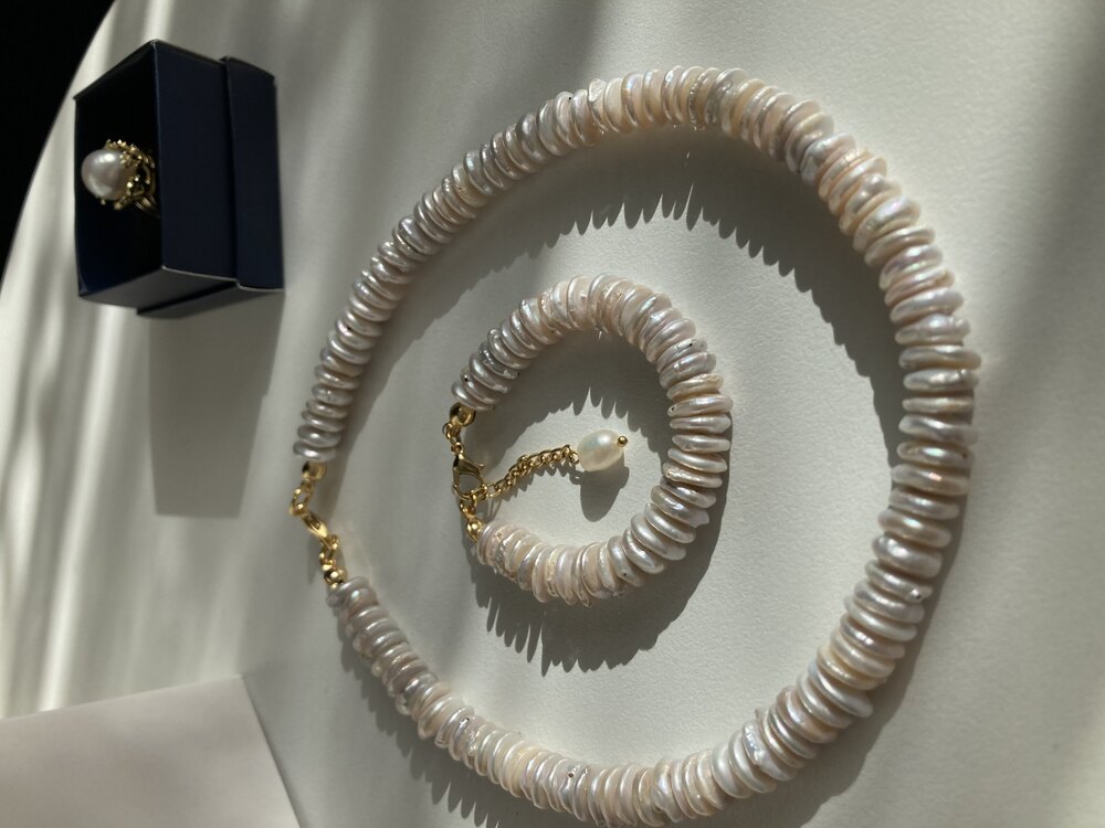 Disc Pearl Necklace