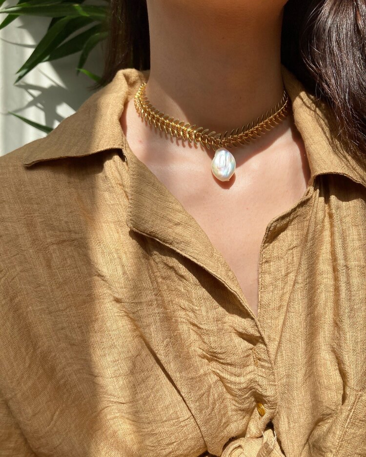 Suave No:3 Chocker