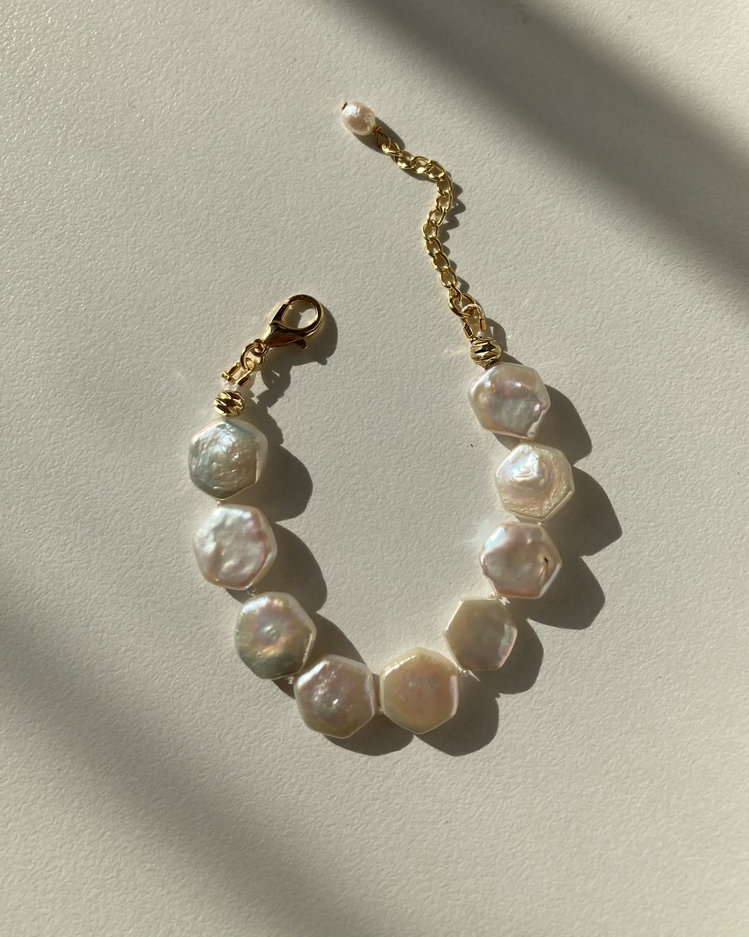 Hexagon Exlusive Pearl Bracelet