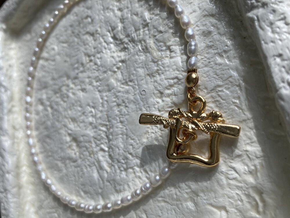 T-Lock Barley Pearl Chocker