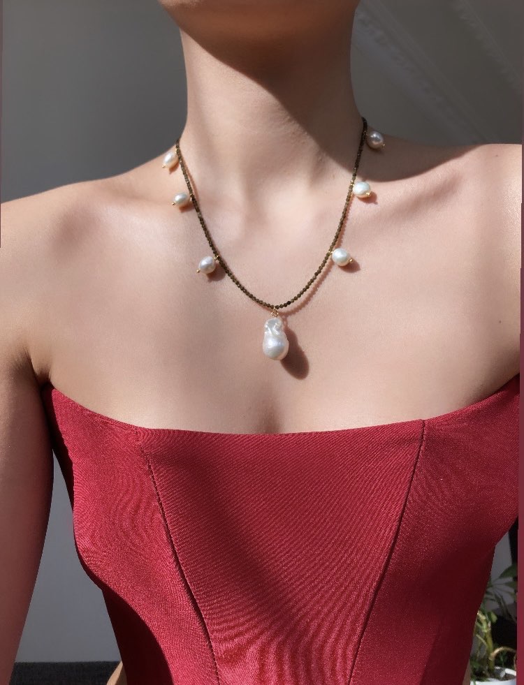 Obsidian x Baroque Pearl Necklace