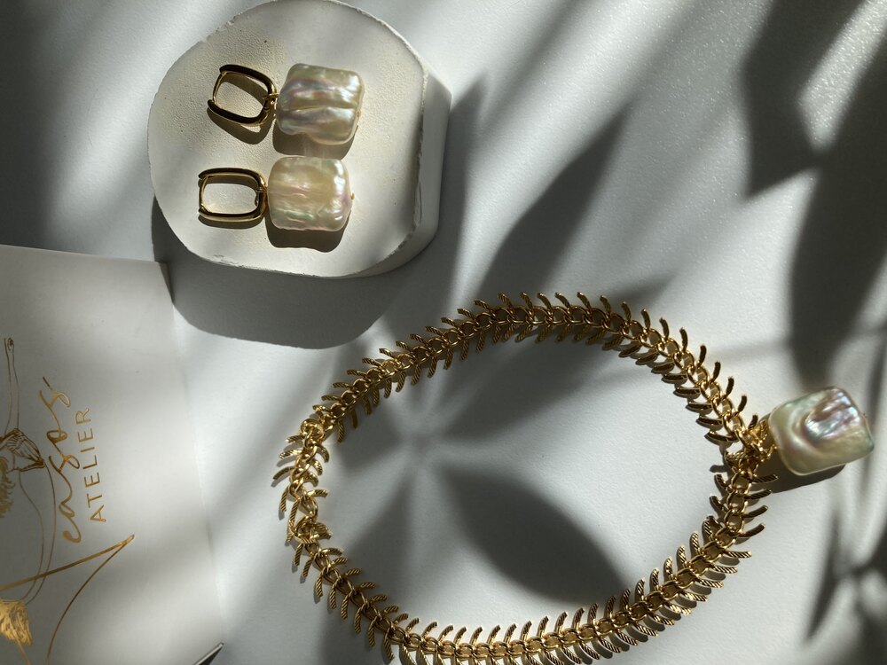 Rectangle Pearl Earrings