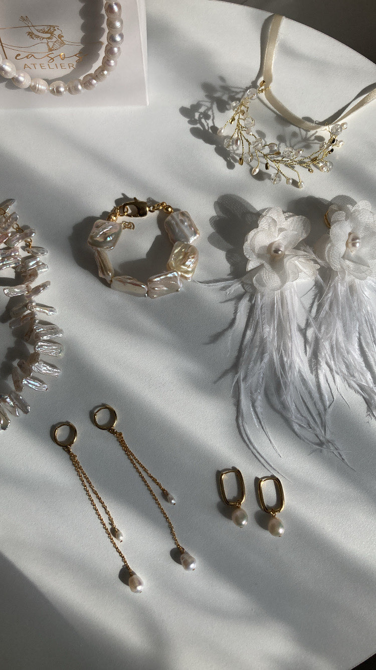 Chain Pearl Drop Earrings