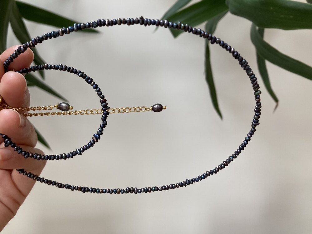 Black Seed Pearl Bracelet