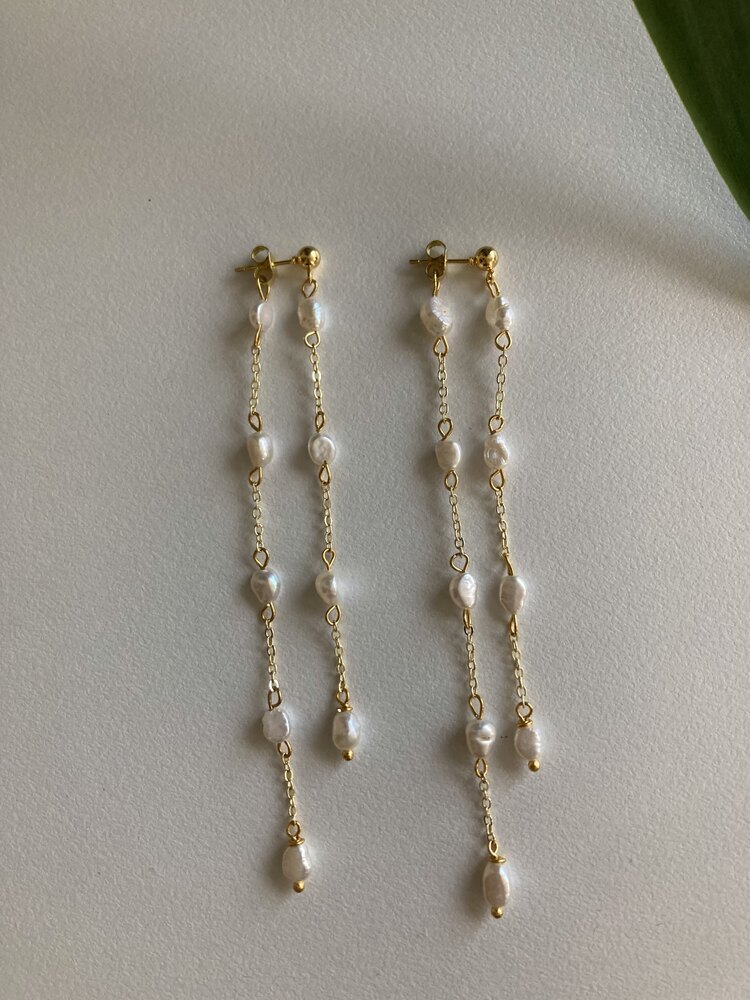 Selvi Earrings