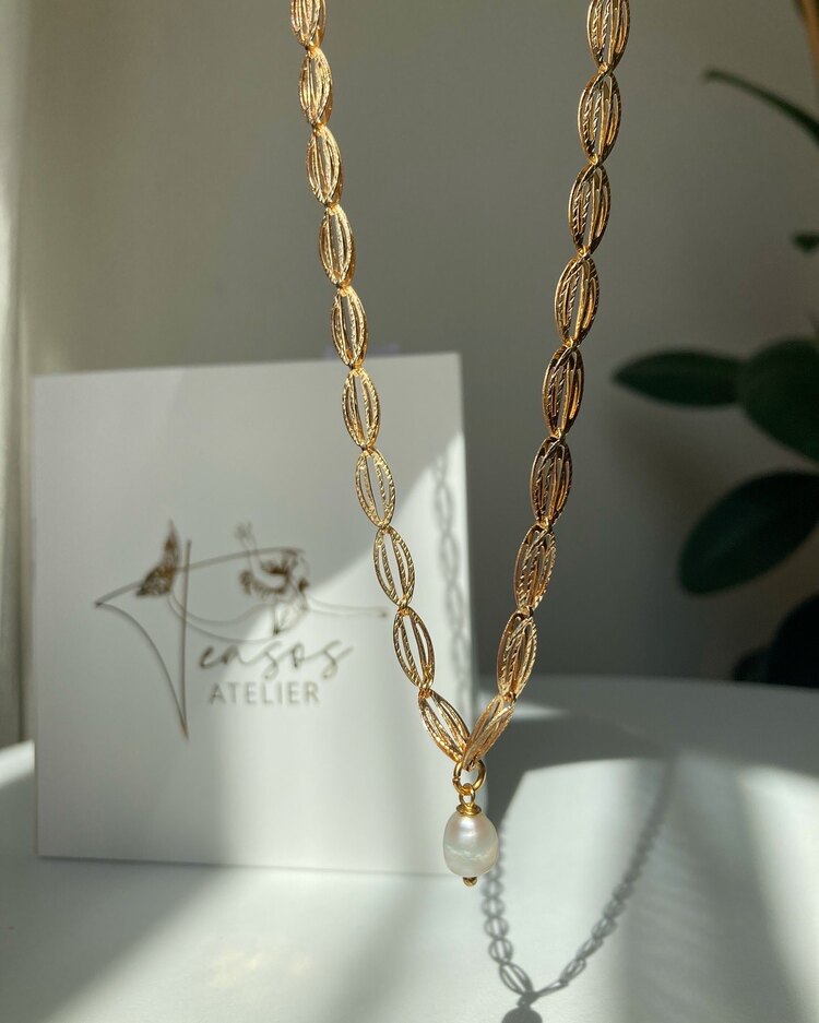 Oval Chain x Pearl Necklace