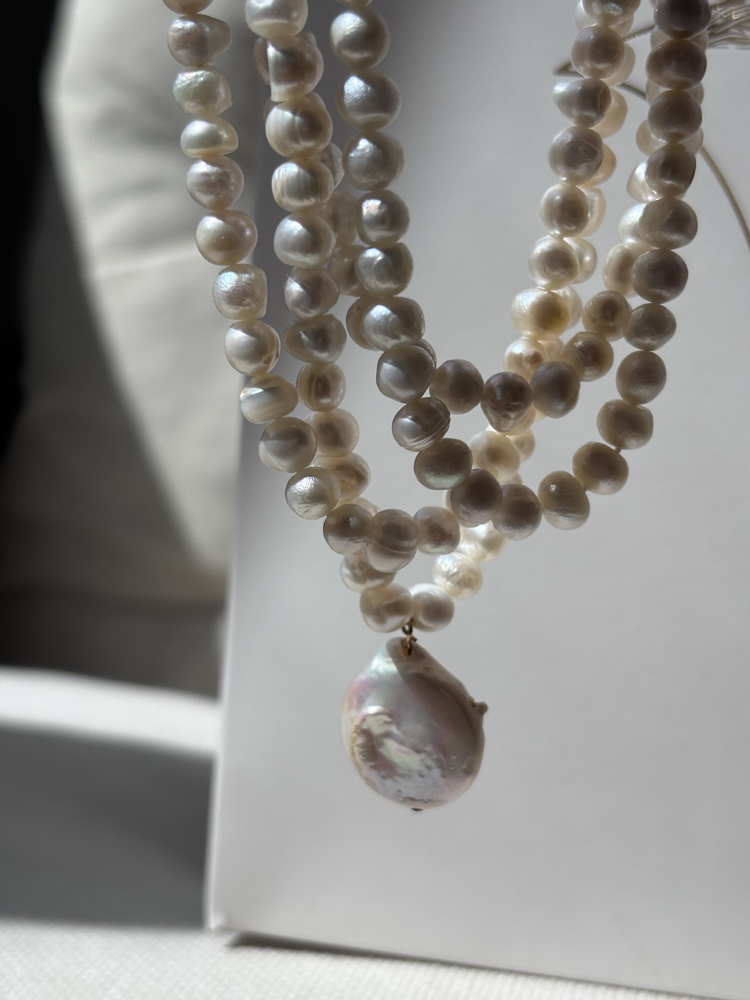 Super Long Baroque Pearl Necklace 