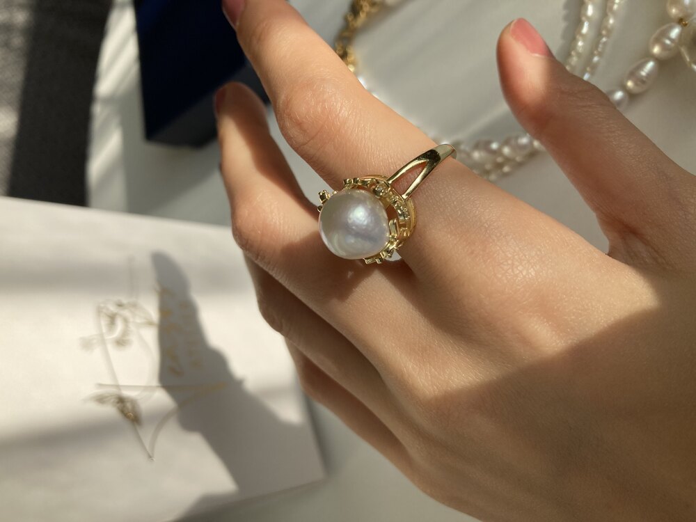 Crown | Perfect Form Pearl Ring