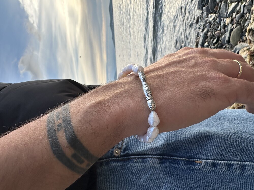 For Men | Masculine: Classical Pearl Bracelet