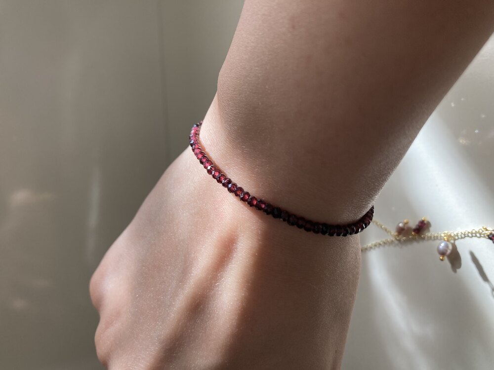 Lal Garnet Cherry Bracelet