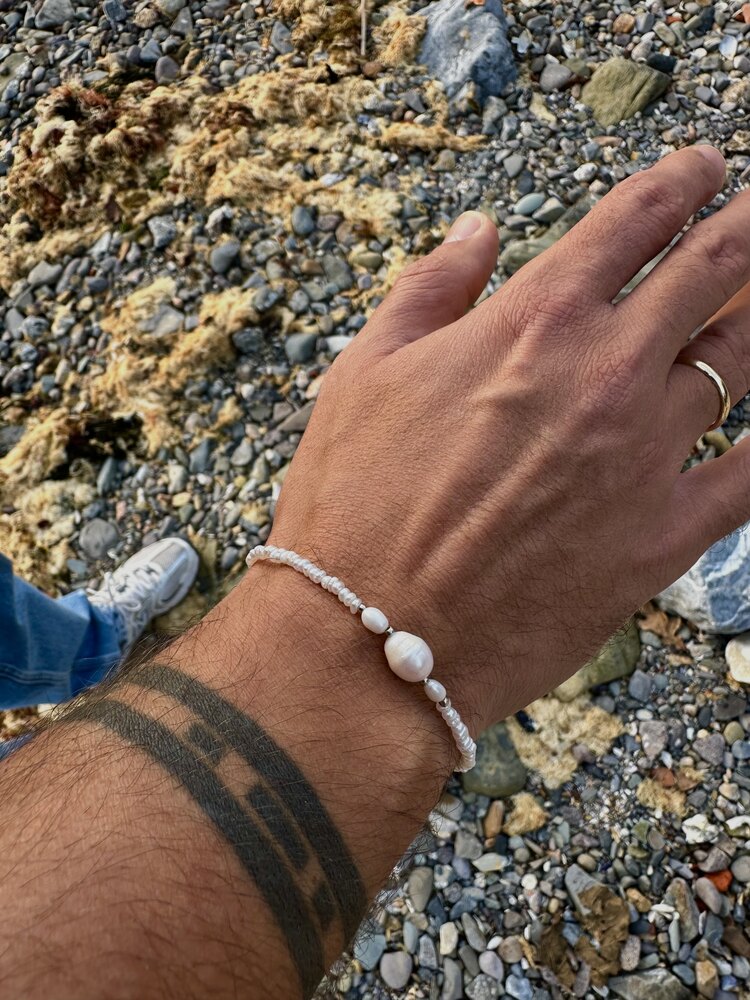 For Men | Exclusive: Seed Pearl Bracelet