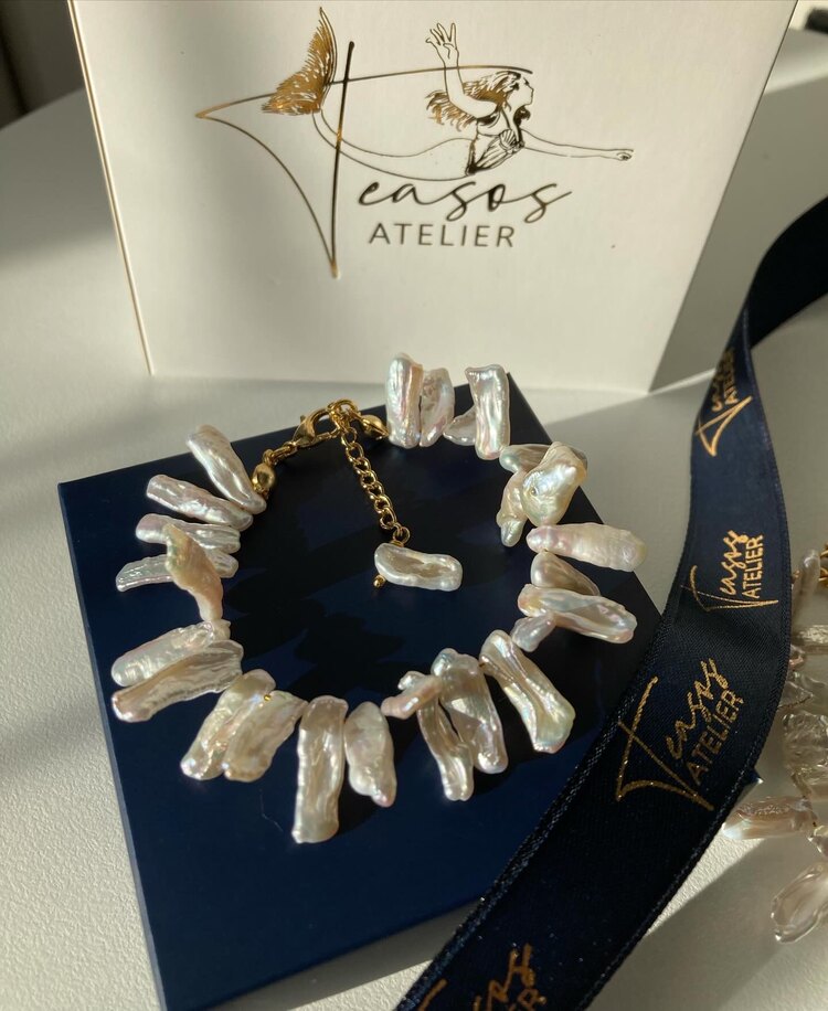 AA High Quality Stick Pearl Bracelet