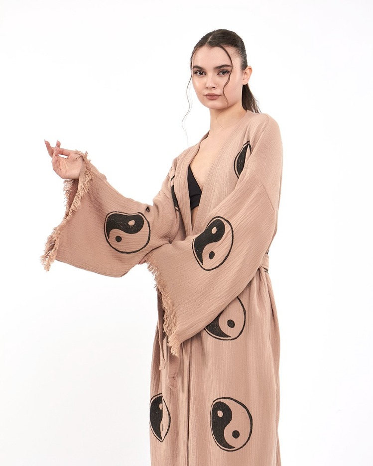 Yin Yang Kimono
