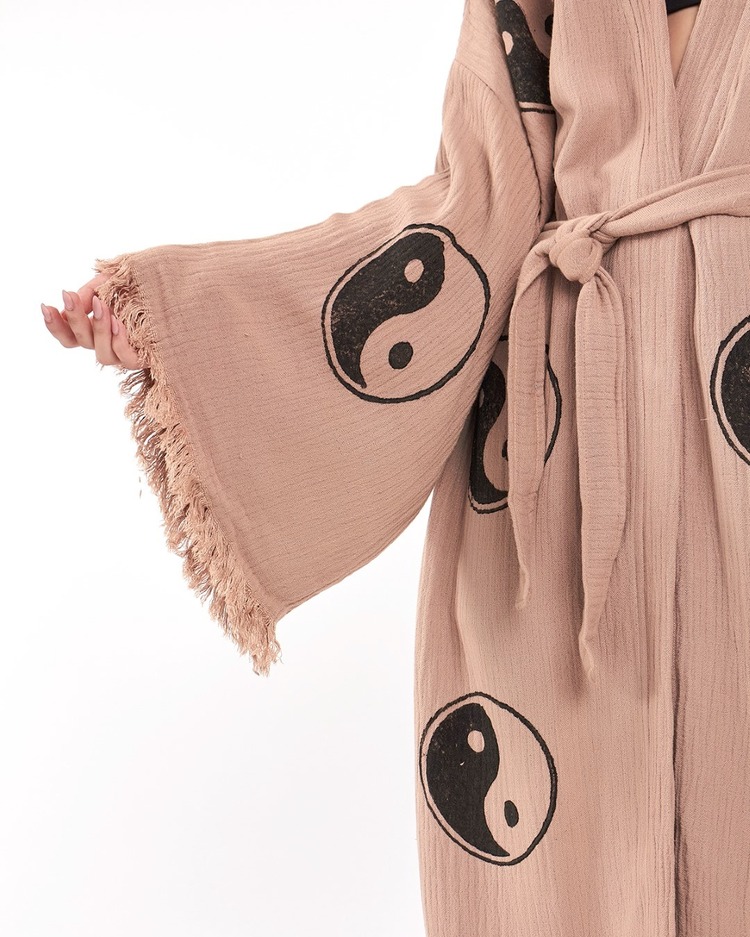 Yin Yang Kimono