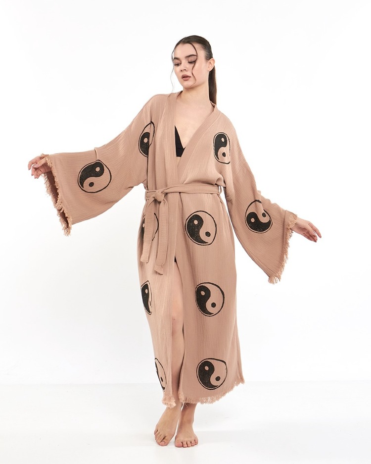 Yin Yang Kimono
