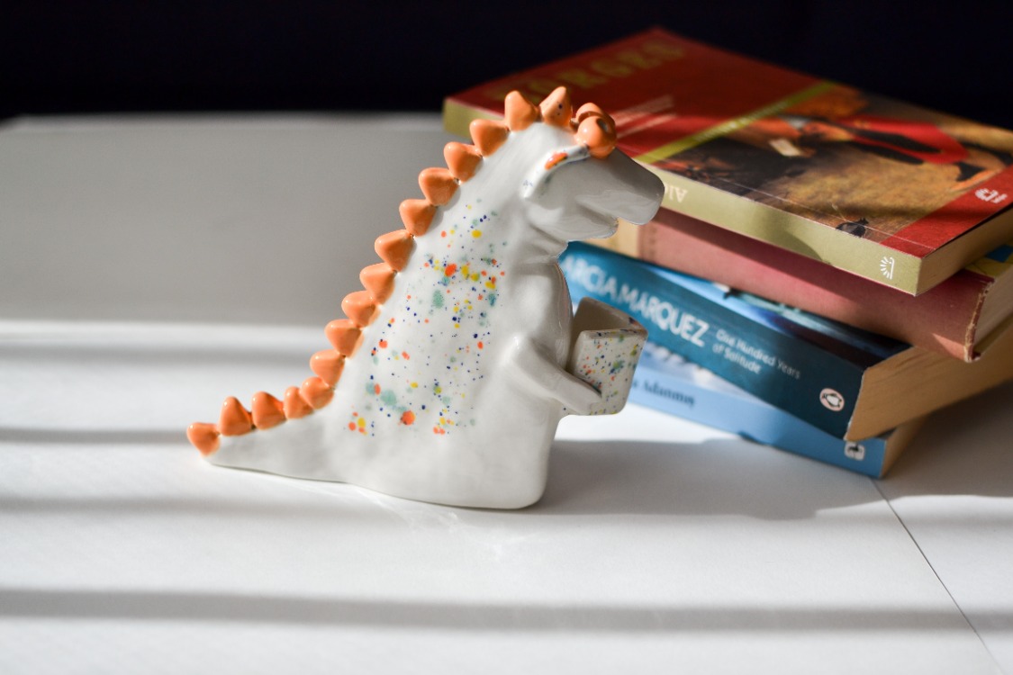 Kitap Kurdu Dragon Figür (turuncu)