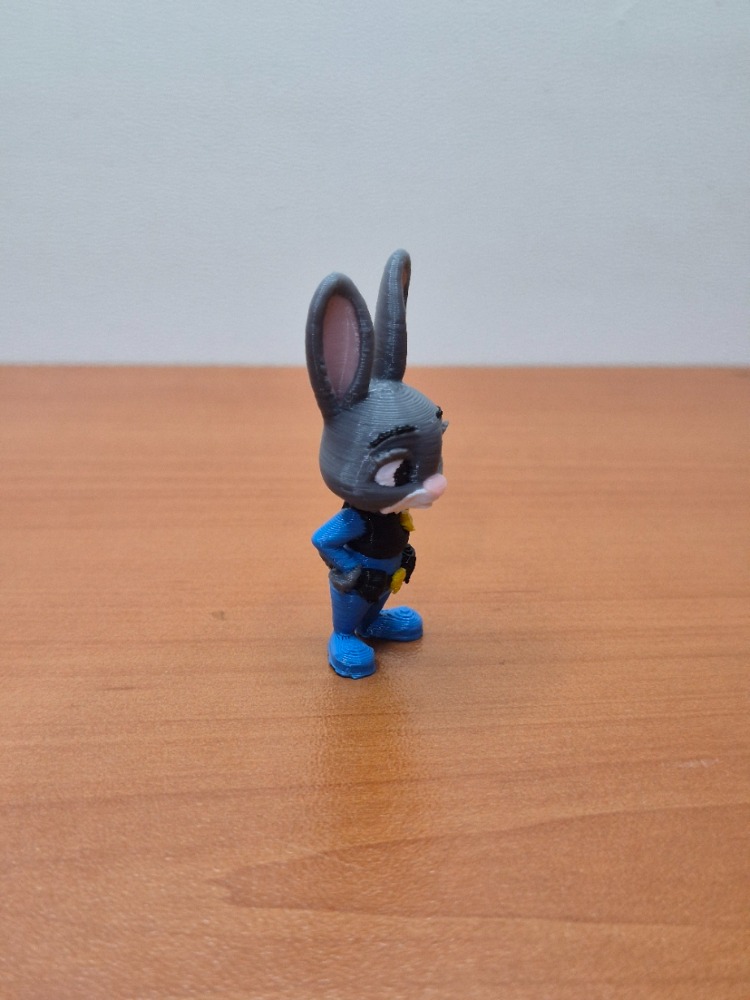 Judy Hopps Zootropolis Koleksiyon 3D Figür Masaüstü Aksesuarı Renkli 