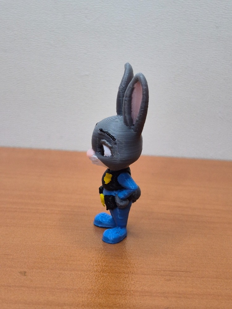 Judy Hopps Zootropolis Koleksiyon 3D Figür Masaüstü Aksesuarı Renkli 