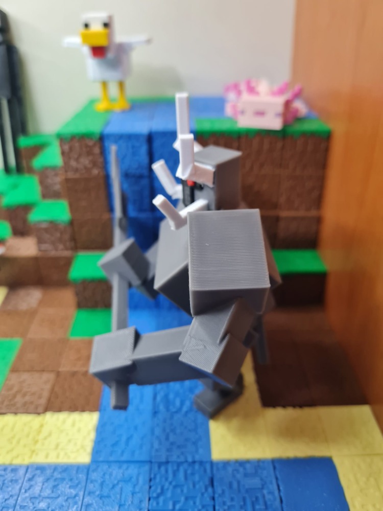 Minecraft Ferrous Wroughtnaut Figür - Gamer Oda Dekoru