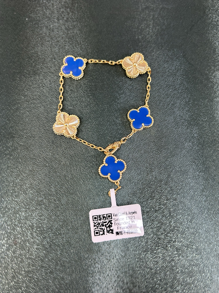 Van cleef bileklik 