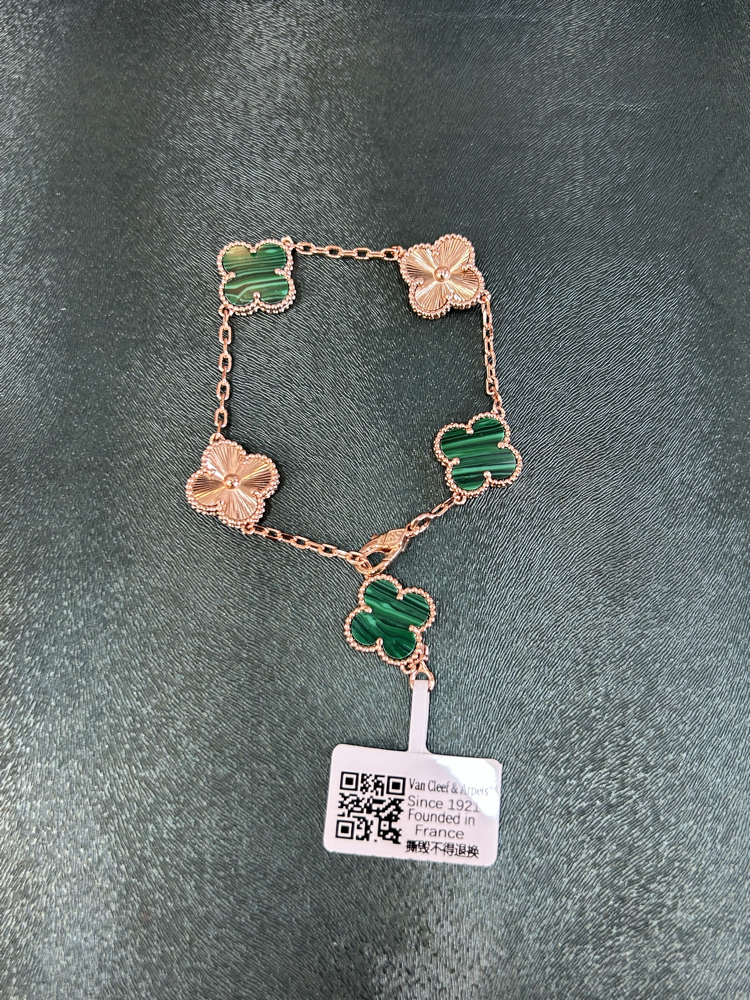 Van cleef bileklik 