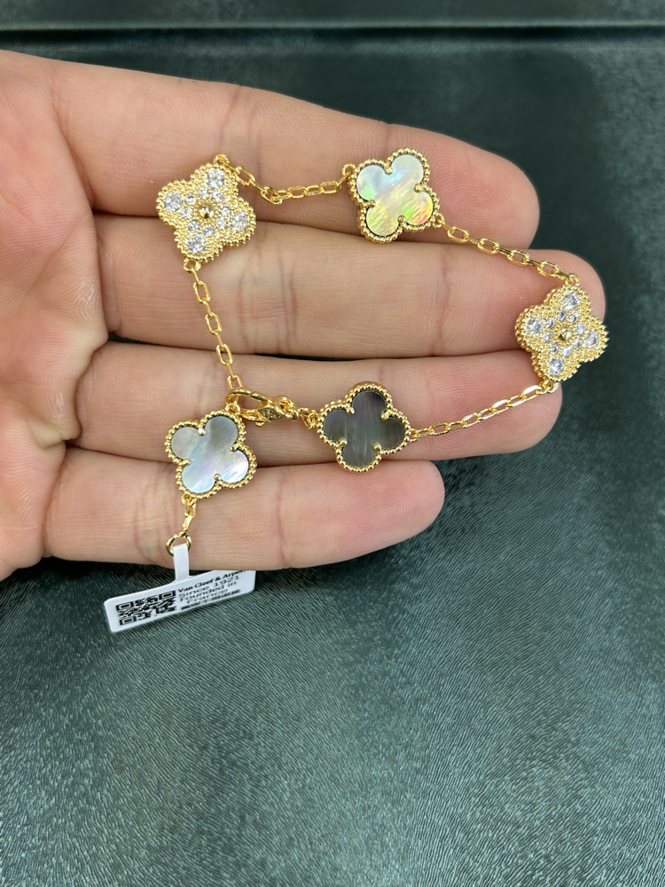Van cleef bileklik 