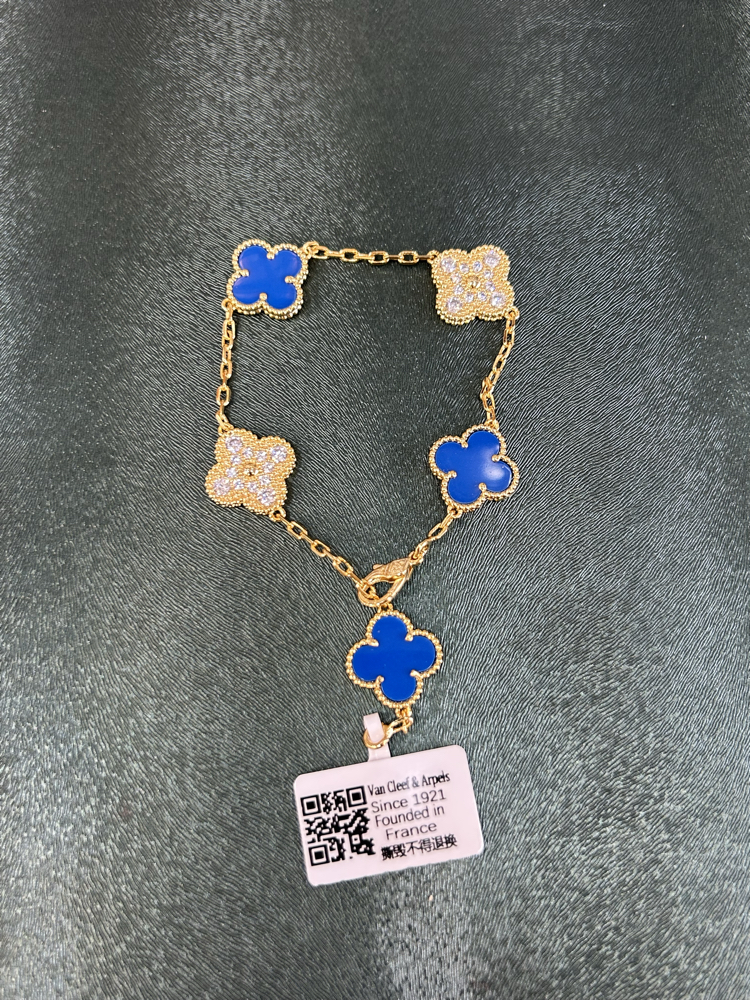 Van cleef bileklik 