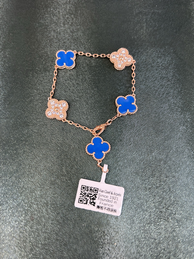 Van cleef bileklik 