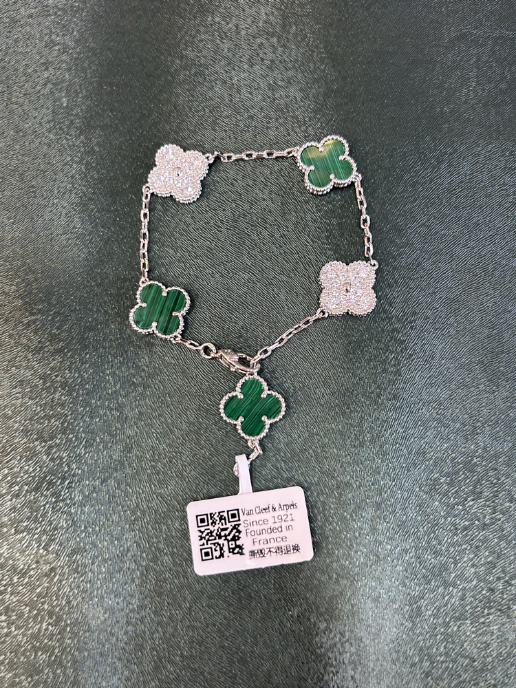 Van cleef bileklik 