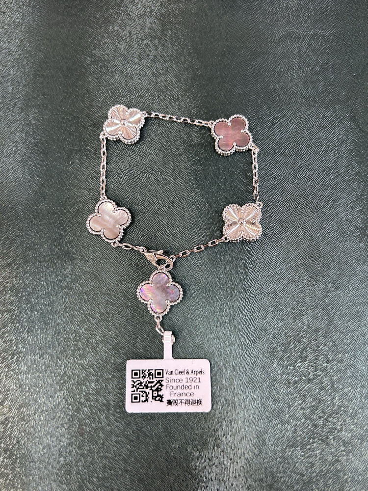 Van cleef bileklik 