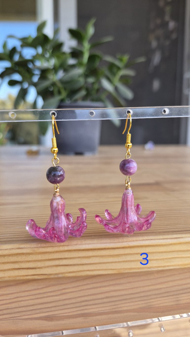 Pembe Sümbül Küpe