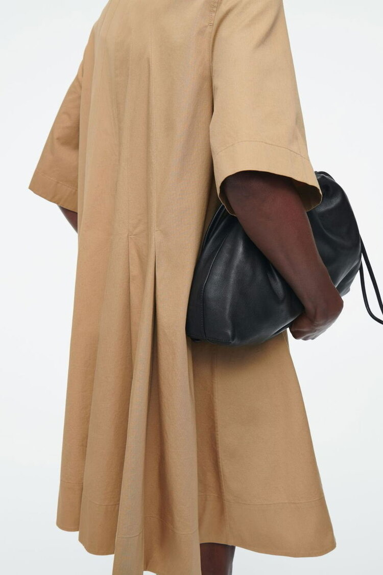 COS Pileli Elbise - Camel