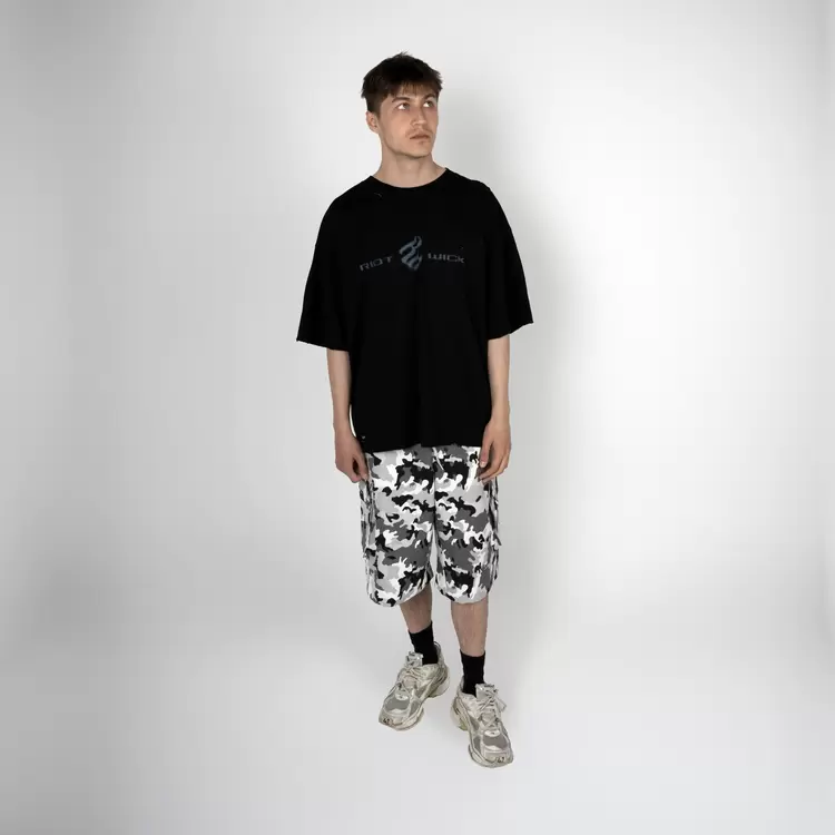 BLACK CAMO SHORTS