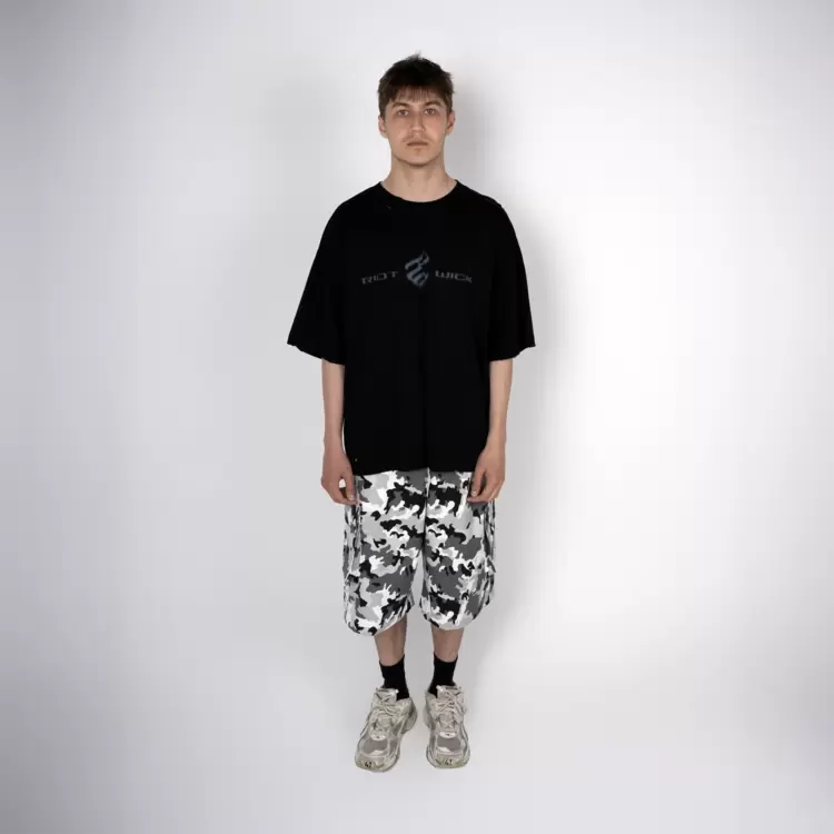 BLACK CAMO SHORTS