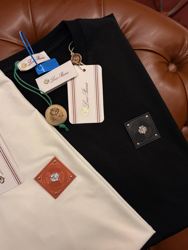 Loro Piana Siyah Logo Detaylı Tshirt