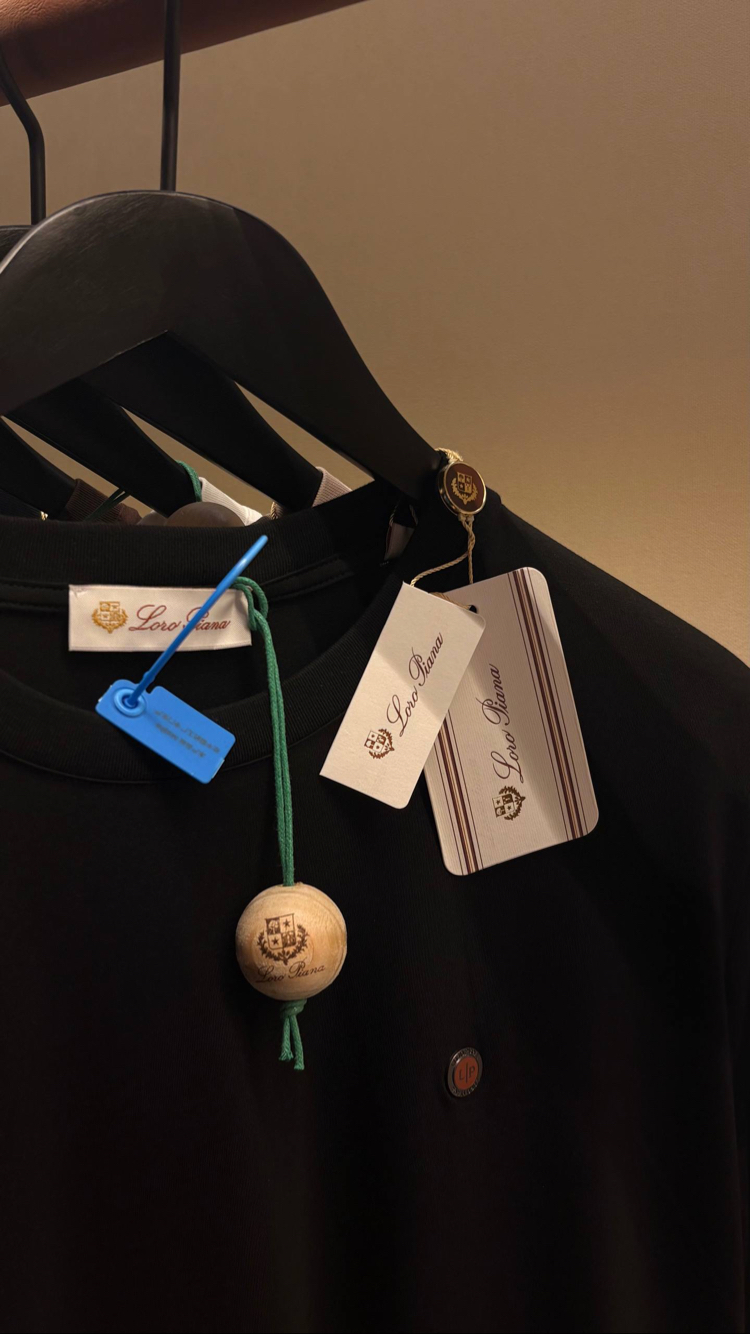 Loro Piana Siyah Logo Detaylı Tshirt