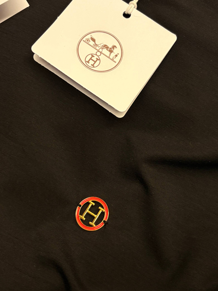 Hermes Siyah Logo Detaylı Tshirt