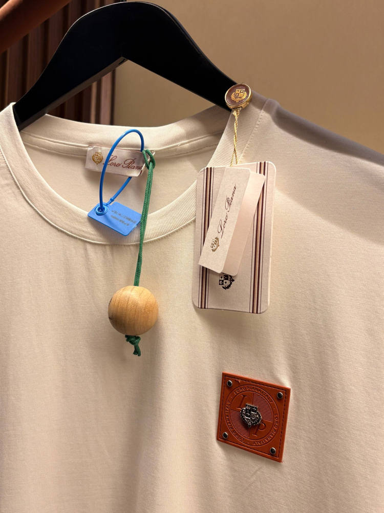 Loro Piana Beyaz Logo Detaylı Tshirt