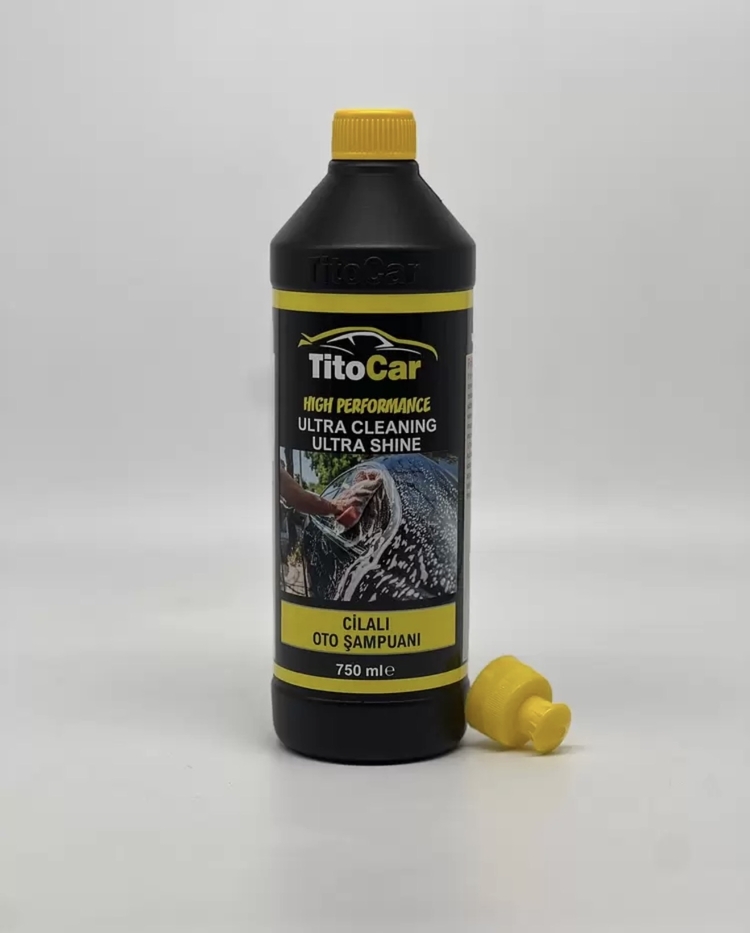 TitoCar Cilalı Oto Şampuan 750 ml